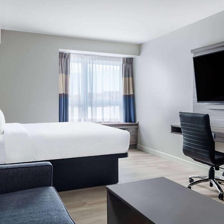 Microtel Inn & Suites By Wyndham Kanata Ottawa West المظهر الخارجي الصورة