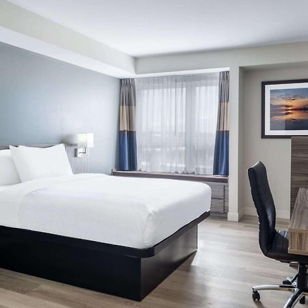 Microtel Inn & Suites By Wyndham Kanata Ottawa West المظهر الخارجي الصورة