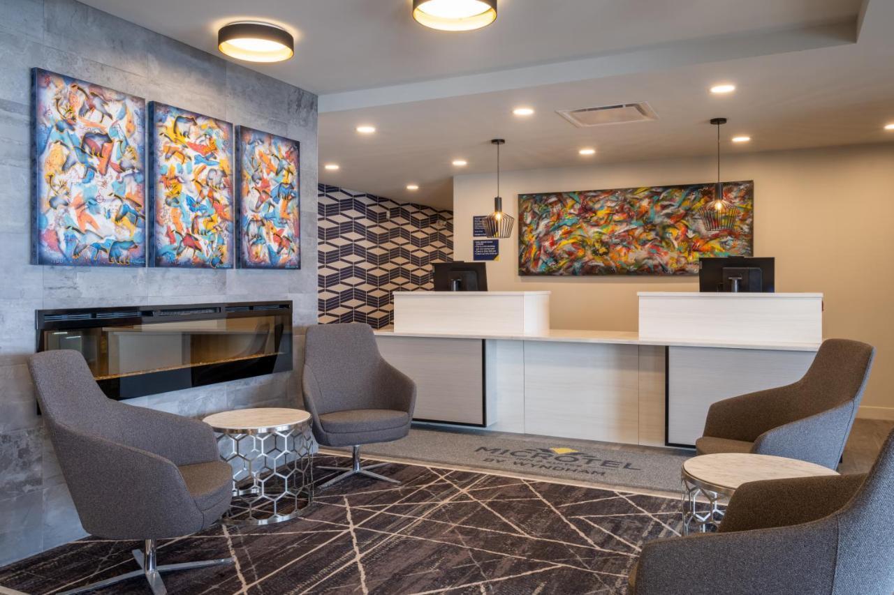 Microtel Inn & Suites By Wyndham Kanata Ottawa West المظهر الخارجي الصورة