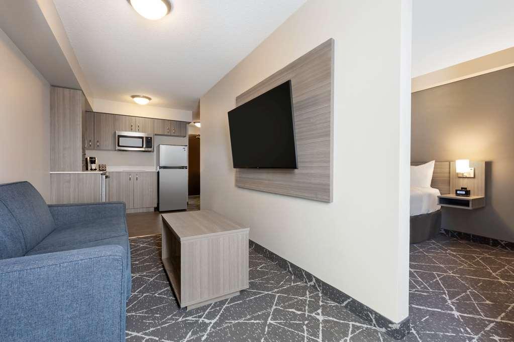 Microtel Inn & Suites By Wyndham Kanata Ottawa West الغرفة الصورة
