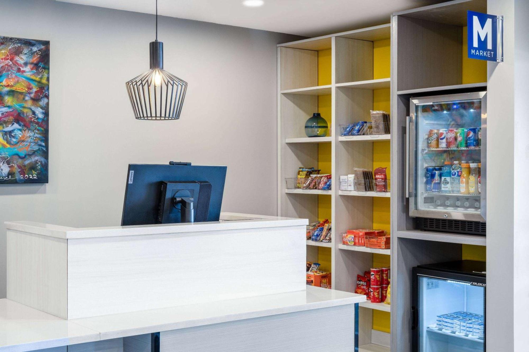 Microtel Inn & Suites By Wyndham Kanata Ottawa West المظهر الخارجي الصورة
