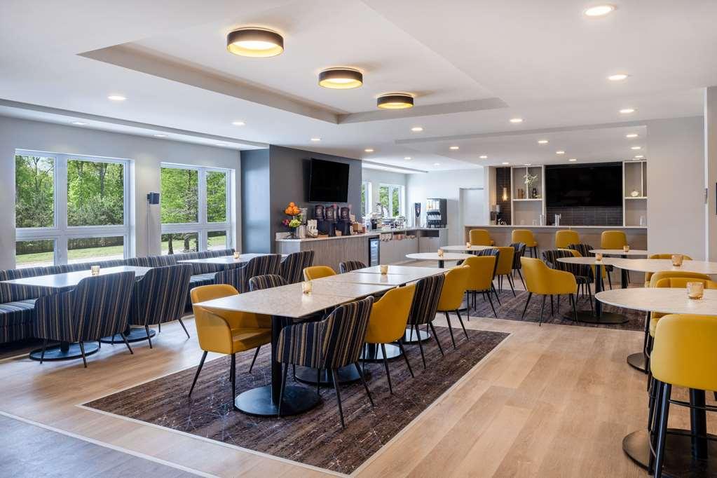 Microtel Inn & Suites By Wyndham Kanata Ottawa West المرافق الصورة